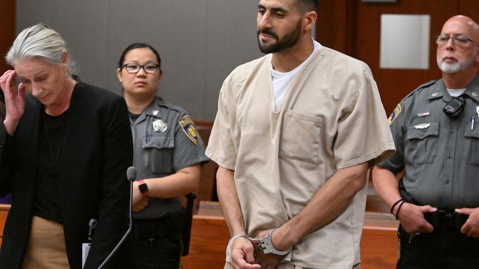 Aaron Hernandez’s brother pleads guilty to threatening a shooting at UConn