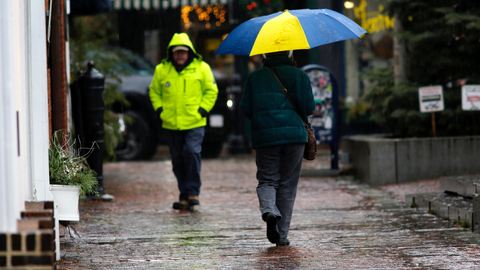 East Coast storm makes a mess at ski resorts as strong winds cause power outages