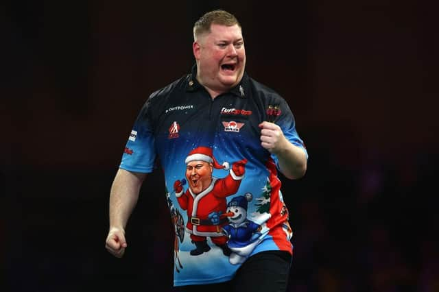 Ricky Evans Stuns Dave Chisnall in Dramatic PDC World Darts Championship Upset